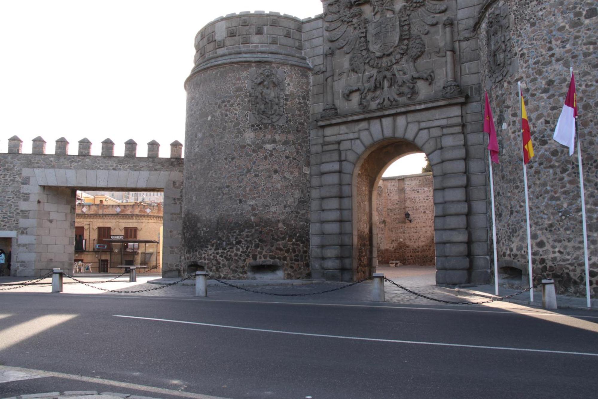 Posada De Peregrinos Hotel Toledo Exterior photo